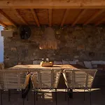 Trinity Mykonos - Beachfront Ξενοδοχείο Πλατύς Γιαλός