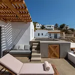 Trinity Mykonos - Beachfront Πλατύς Γιαλός