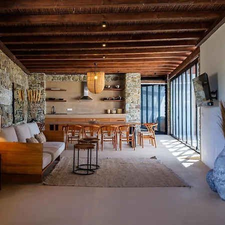 Ξενοδοχείο Trinity Mykonos - Beachfront Πλατύς Γιαλός