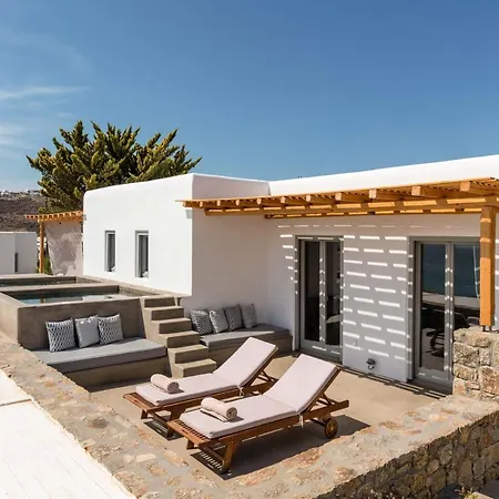Trinity Mykonos - Beachfront 3* Платис Ялос