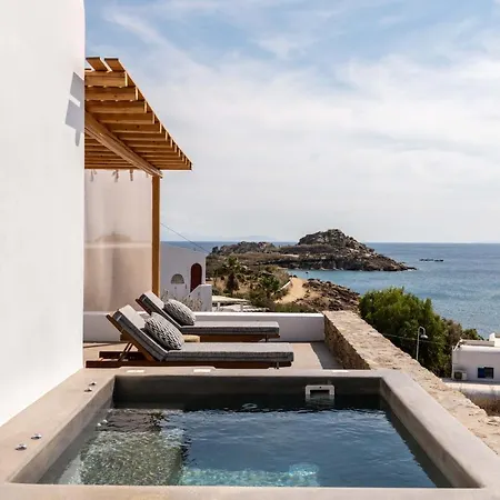 Trinity Mykonos - Beachfront 3* Platísz Jalósz