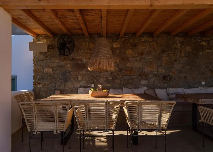 Trinity Mykonos - Beachfront Ξενοδοχείο Πλατύς Γιαλός