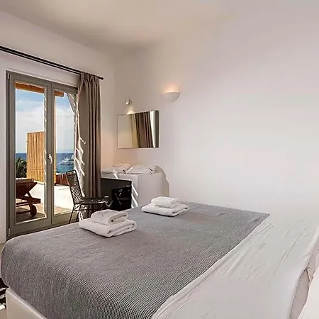 Trinity Mykonos - Beachfront Hotel