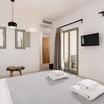酒店 Trinity Mykonos - Beachfront 3*