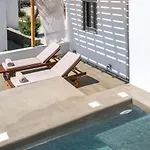 酒店 Trinity Mykonos - Beachfront 3*