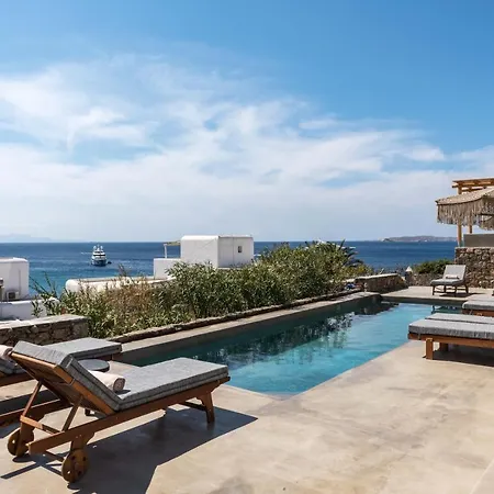 Trinity Mykonos - Beachfront ホテル