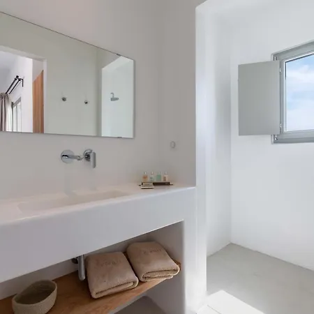 ホテル Trinity Mykonos - Beachfront 3*