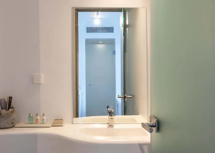 Trinity Mykonos - Beachfront 酒店