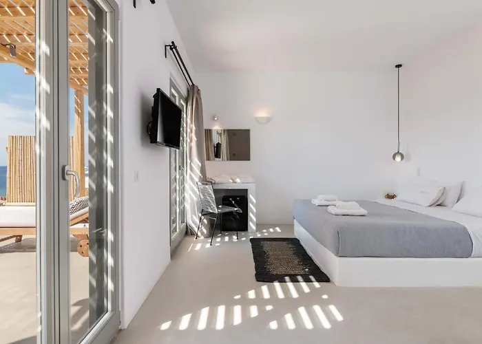 Trinity Mykonos - Beachfront