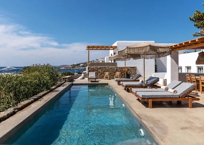 Trinity Mykonos - Beachfront 3*