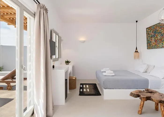 Trinity Mykonos - Beachfront 普拉迪斯亚罗斯